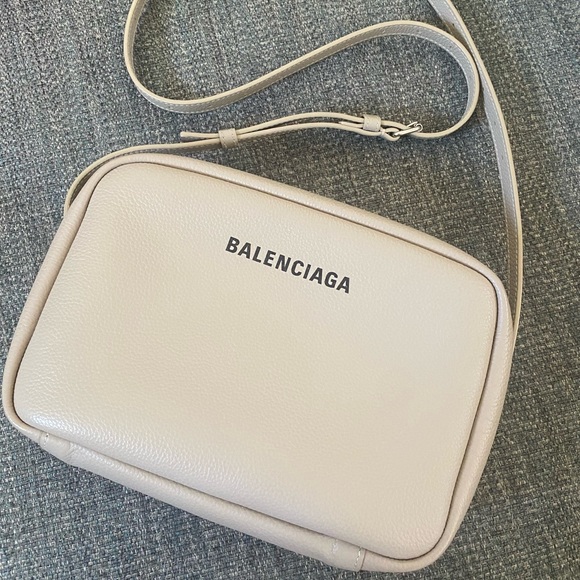Balenciaga Bags Balenciaga Everyday Medium Camera Bag Poshmark